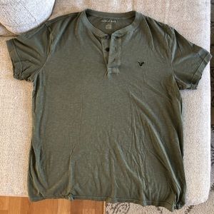 Men’s American Eagle T-shirt